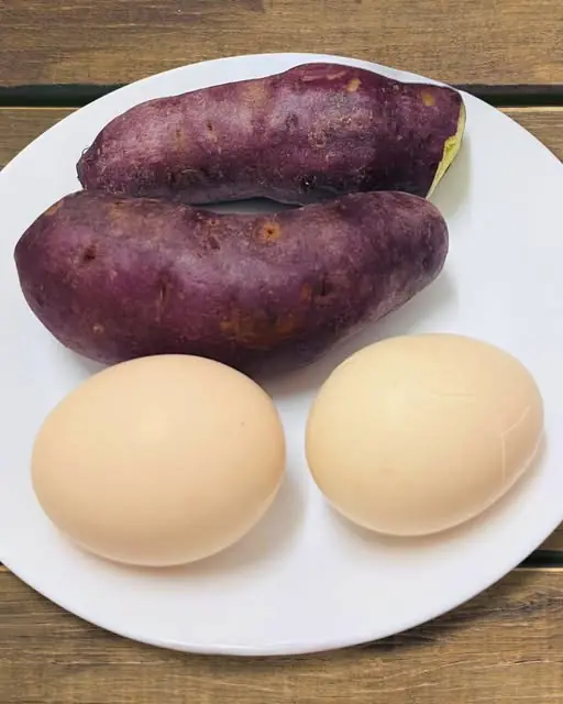 O Combo Perfeito: Por Que Você Deve Comer Batata-Doce Roxa com Ovos