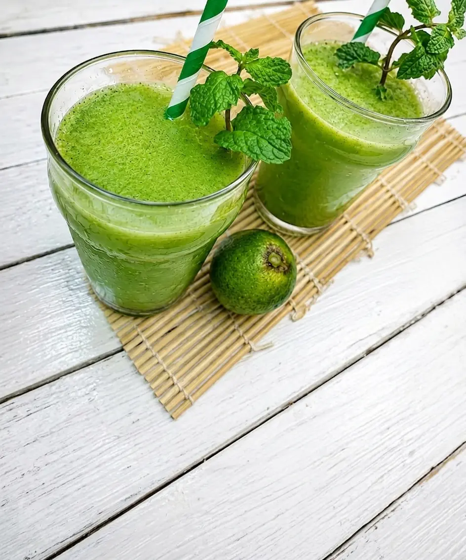 Suco de Hortelã com Limão: O Elixir Refrescante que Purifica o Corpo e Restaura a Energia