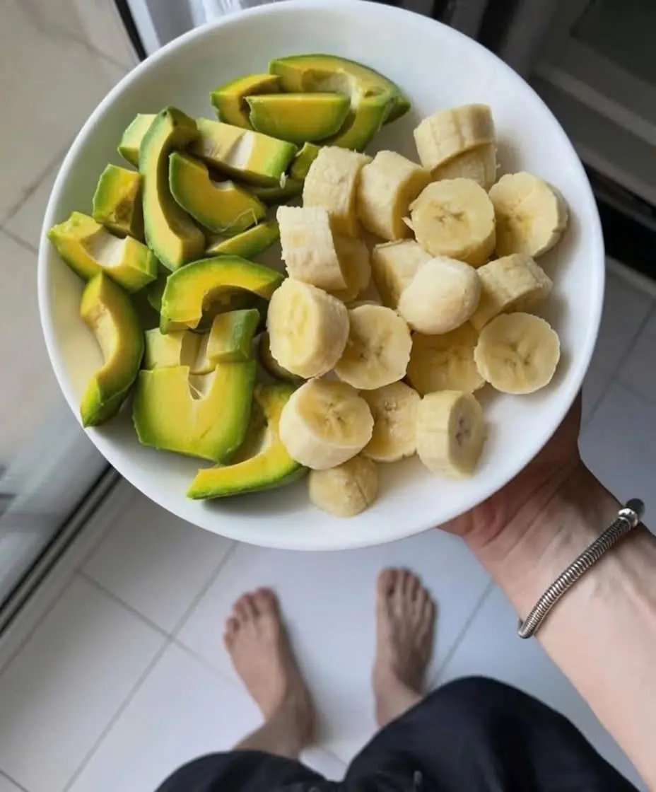 9 Razões Poderosas para Comer Abacate e Ovo Juntos na Mesma Refeição